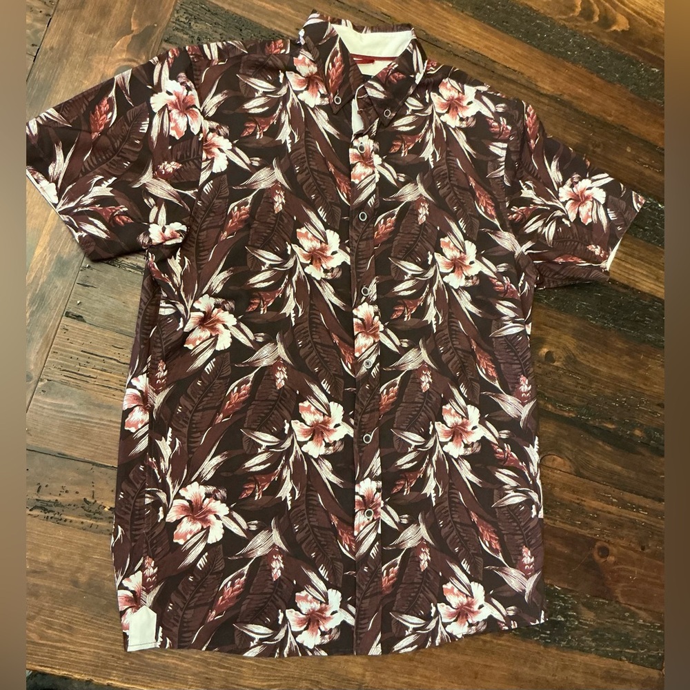 Men's Floral Casual Button Down Shirt - Maroon